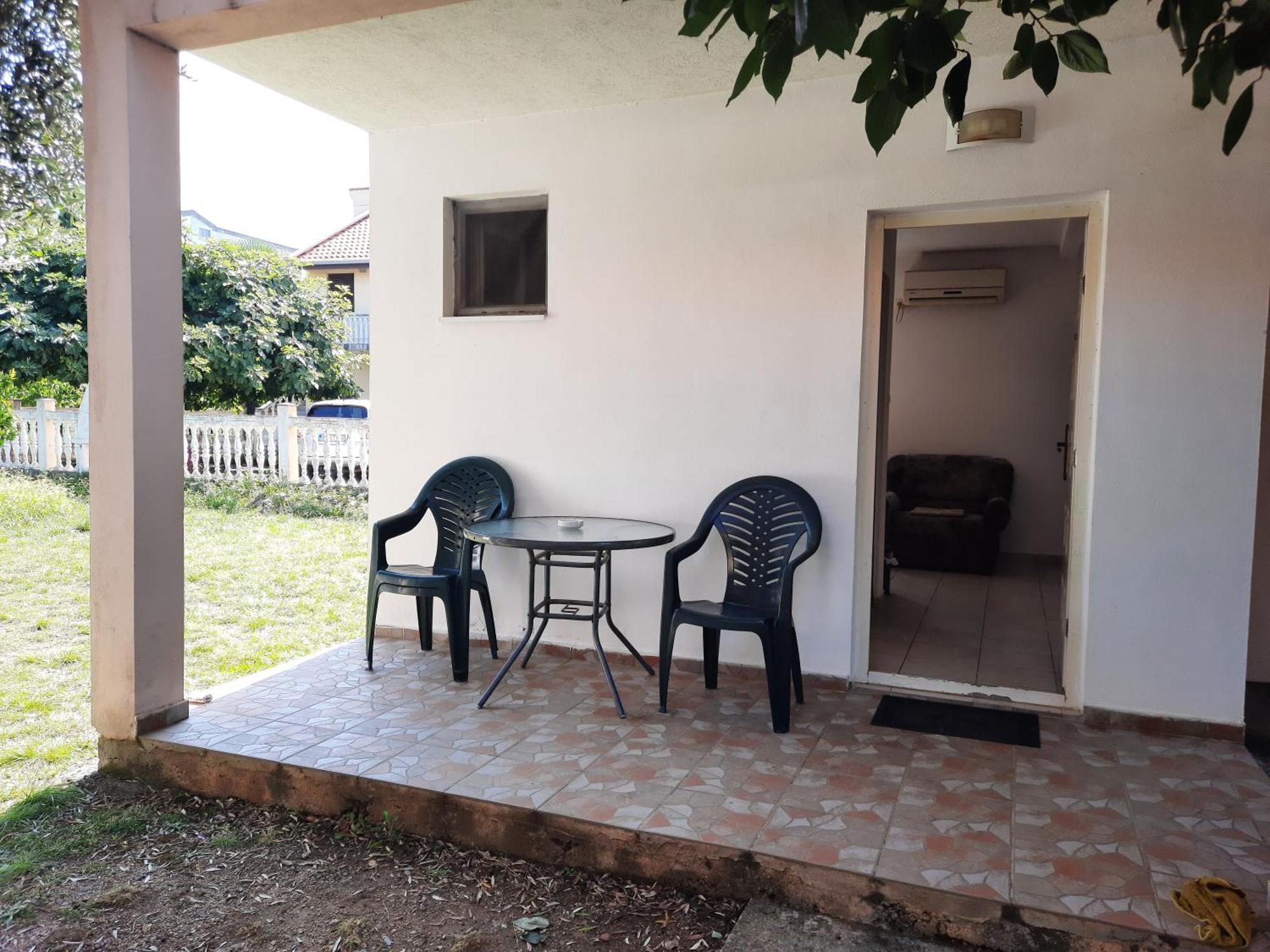 Apartmani Na Moru บาร์ ภายนอก รูปภาพ