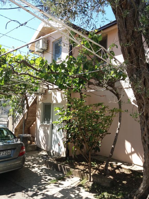 Apartmani Na Moru บาร์ ภายนอก รูปภาพ