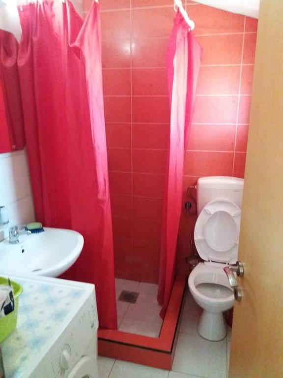 Apartmani Na Moru บาร์ ภายนอก รูปภาพ