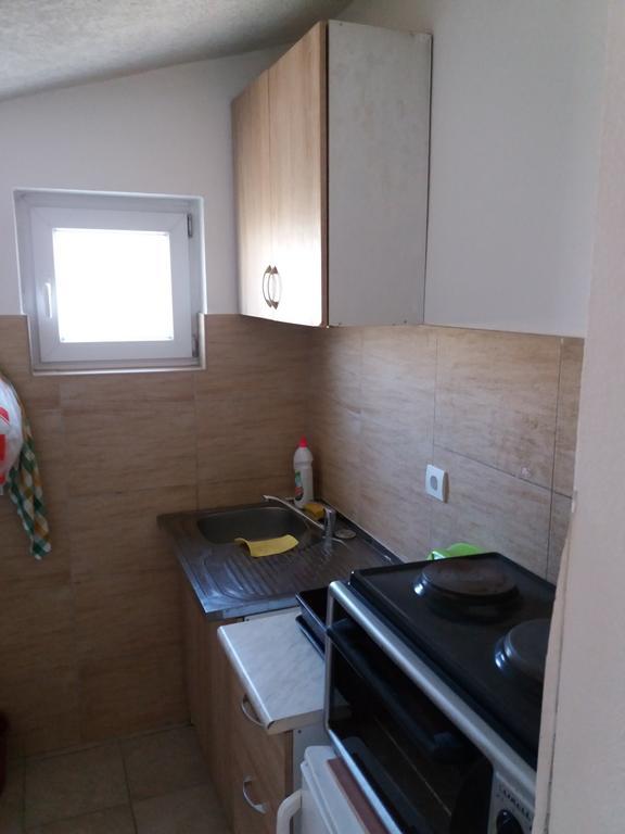 Apartmani Na Moru บาร์ ภายนอก รูปภาพ
